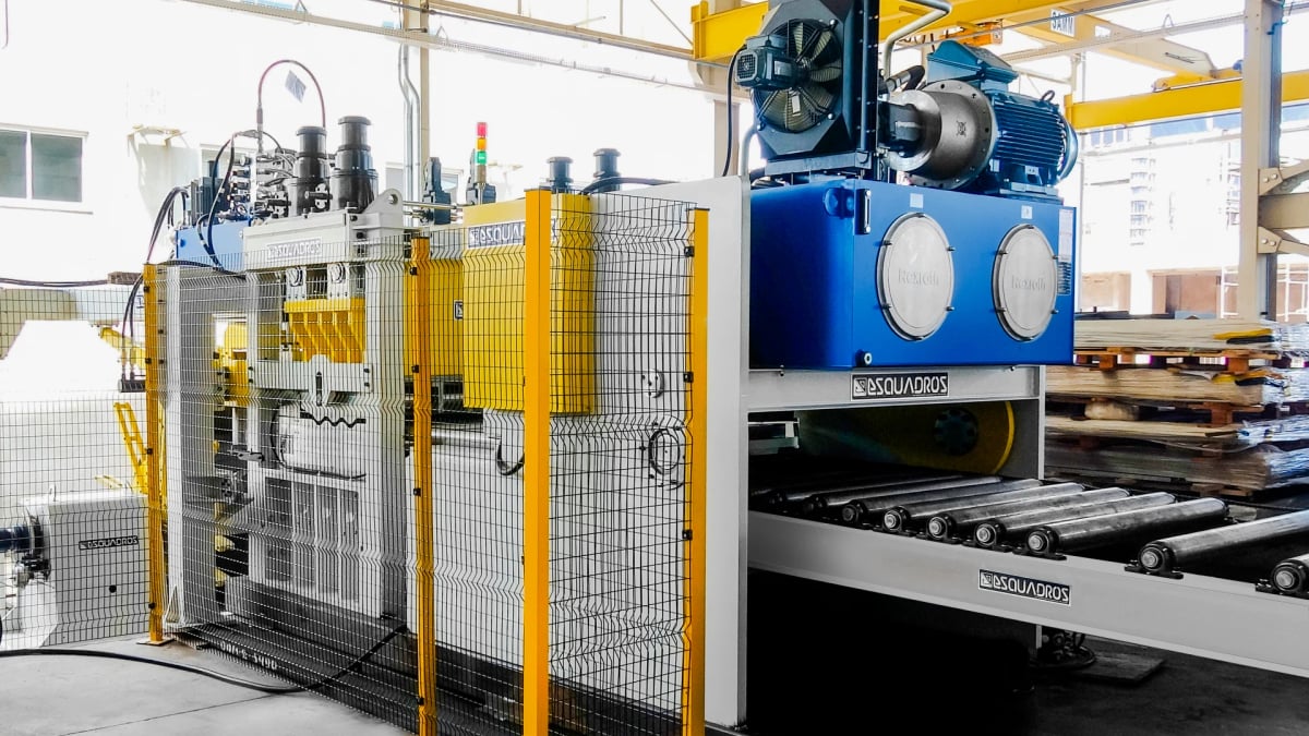 Linha de corte transversal LCT 1600.13 3